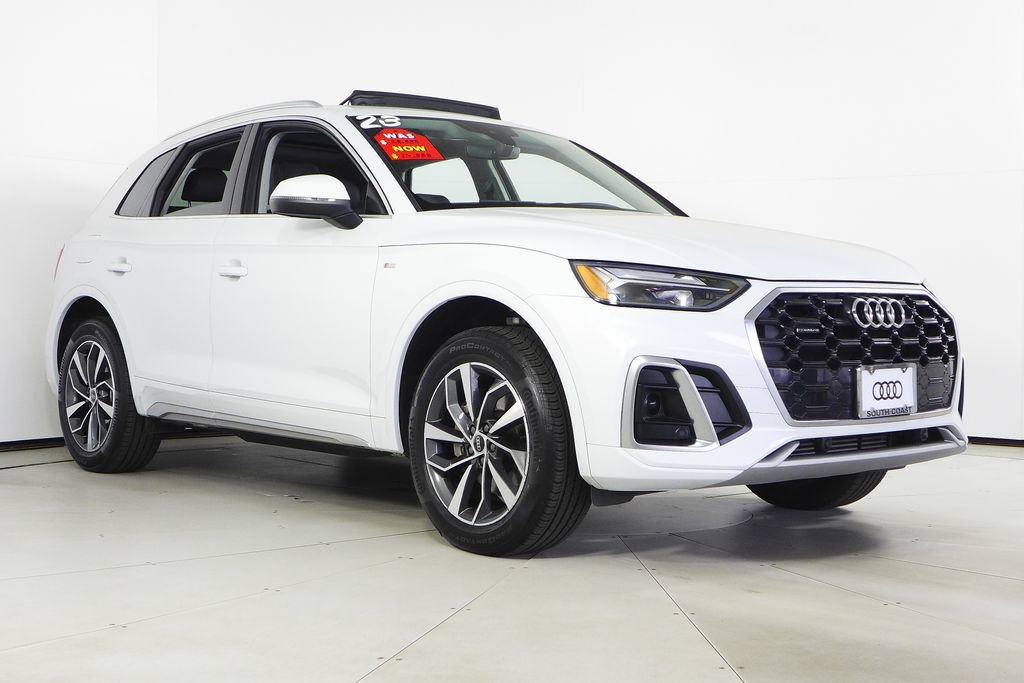 Used 2023 Audi Q5 2.0T Premium w/ Convenience Package image 4