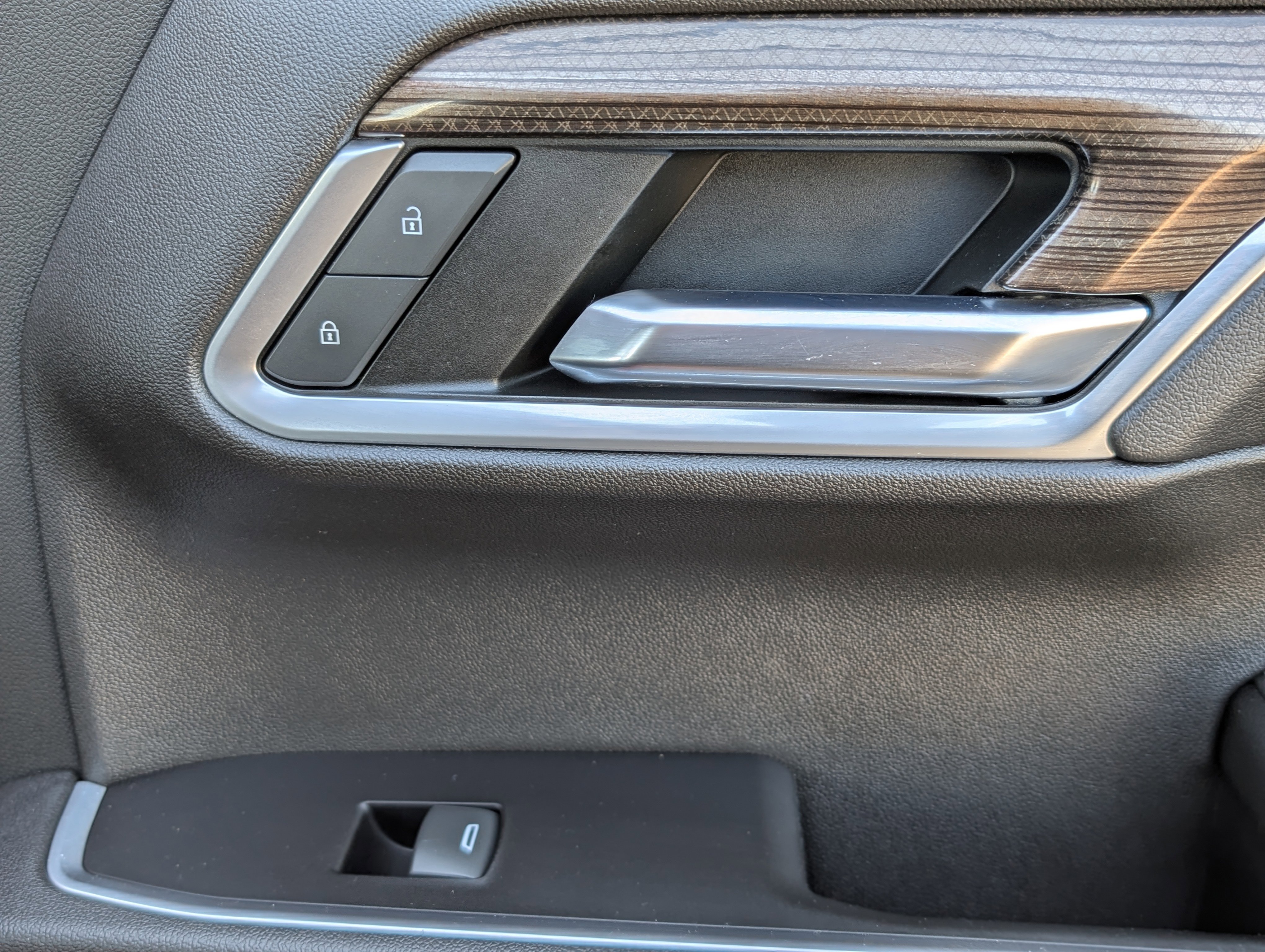 Used 2022 Chevrolet Silverado 1500 LT w/ All Star Edition Plus image 21