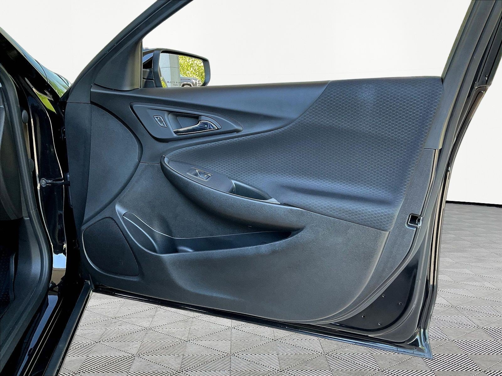 Used 2024 Chevrolet Malibu RS FWD image 27