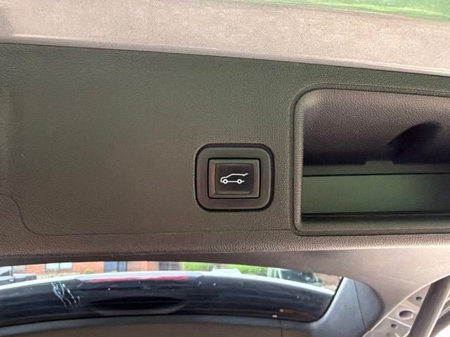 Used 2023 GMC Terrain SLE w/ Driver Convenience Package AWD/4WD image 23