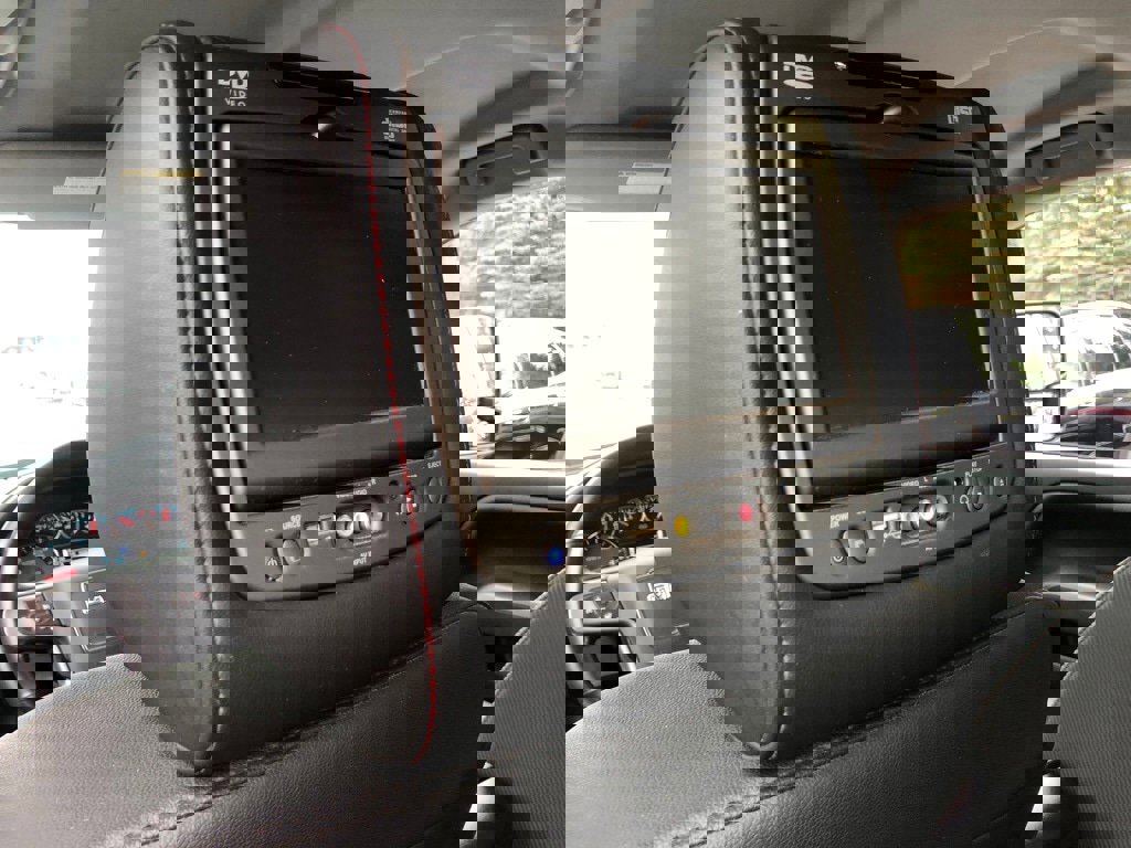 Used 2018 GMC Sierra 2500 SLT w/ Duramax Plus Package image 39