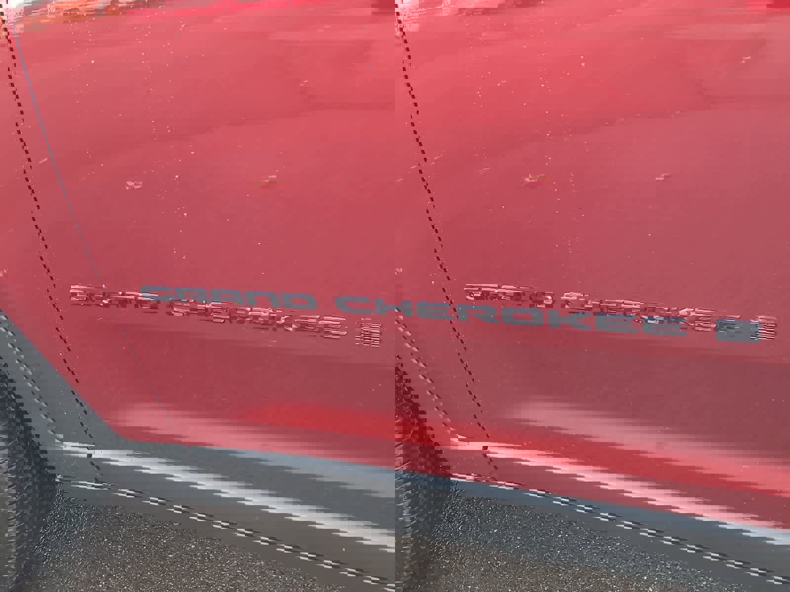 New 2025 Jeep Grand Cherokee Altitude w/ Trailer Tow Package image 15