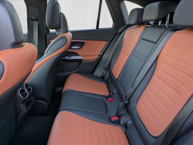 New 2026 Mercedes-Benz GLC 300 image 17