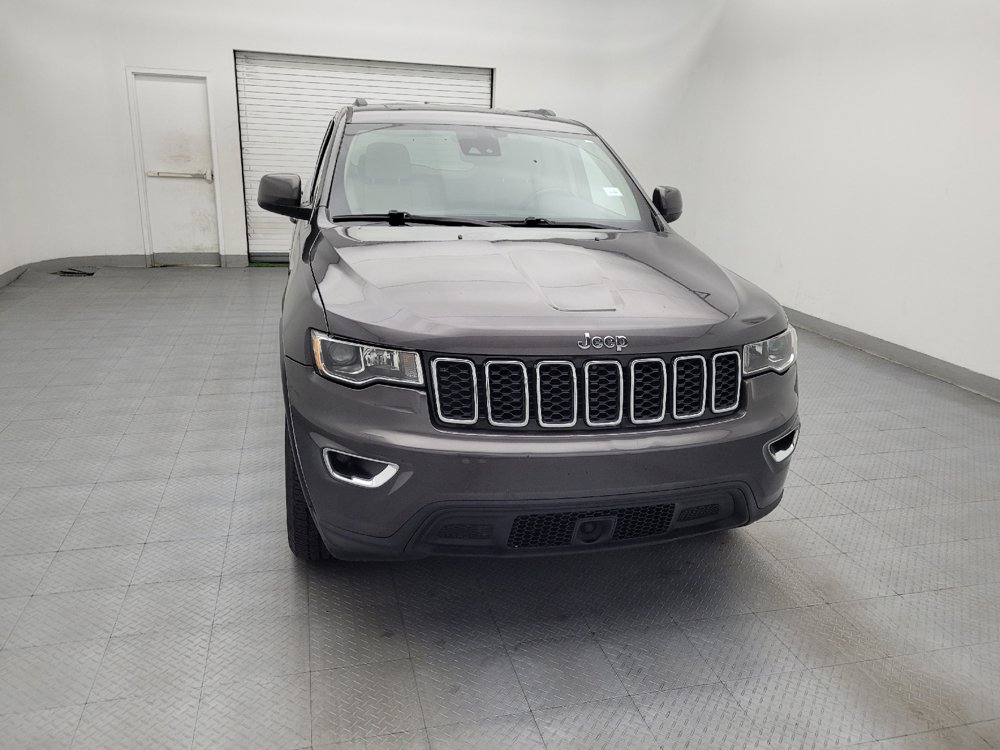 Used 2021 Jeep Grand Cherokee Laredo AWD/4WD image 14