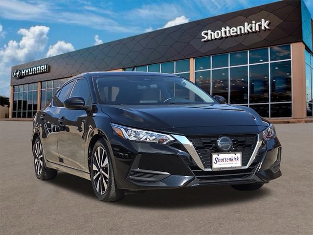 Used 2023 Nissan Sentra SV w/ SV Premium Package image 3