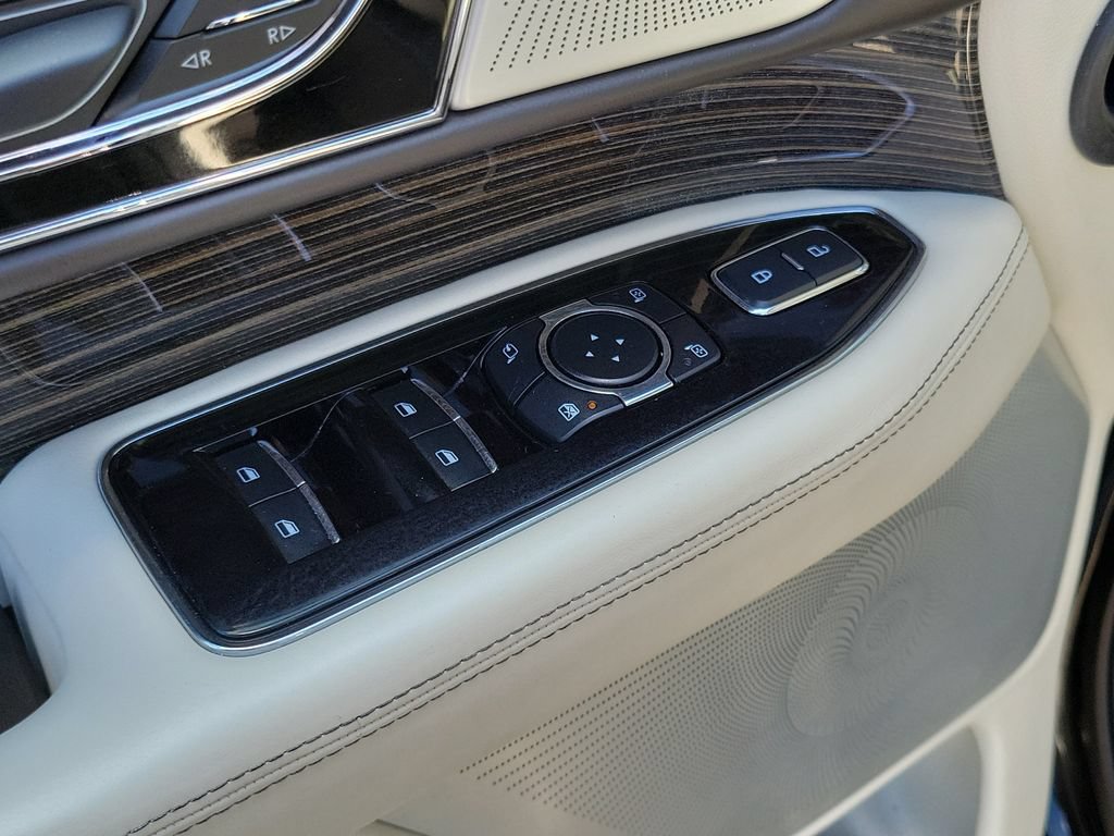 Certified 2023 Lincoln Navigator L Black Label AWD/4WD image 18