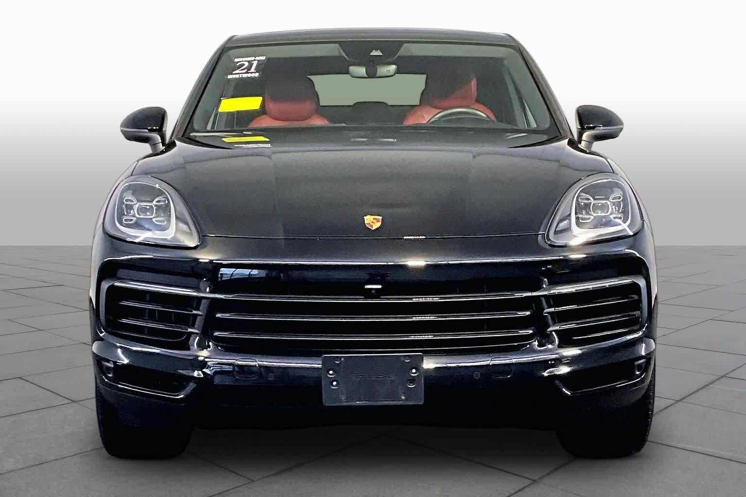 Used 2021 Porsche Cayenne Coupe AWD/4WD image 4