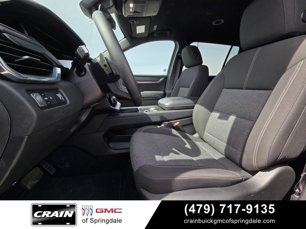 Used 2025 GMC Acadia Elevation FWD image 23