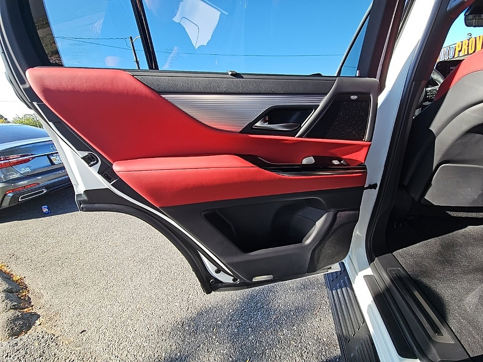 Used 2022 Lexus LX 600 F Sport image 35