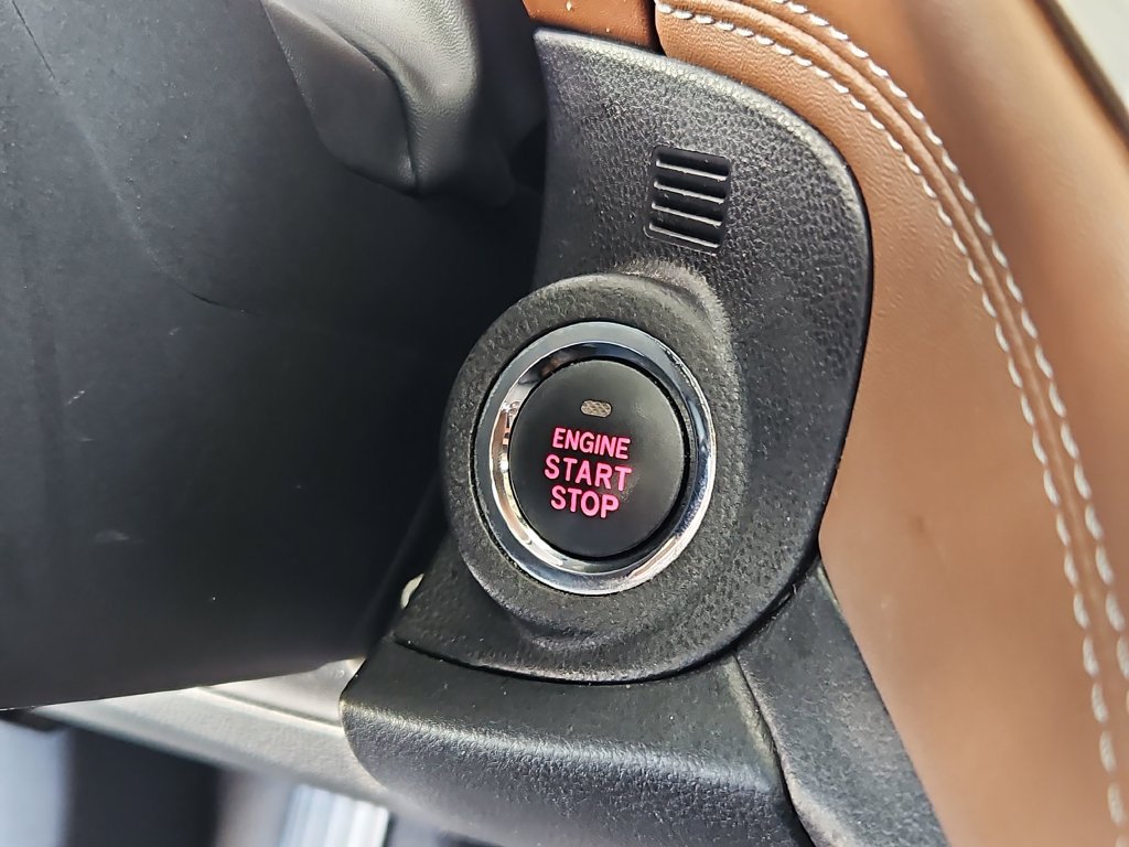 Used 2020 Subaru Outback Touring XT AWD/4WD image 17