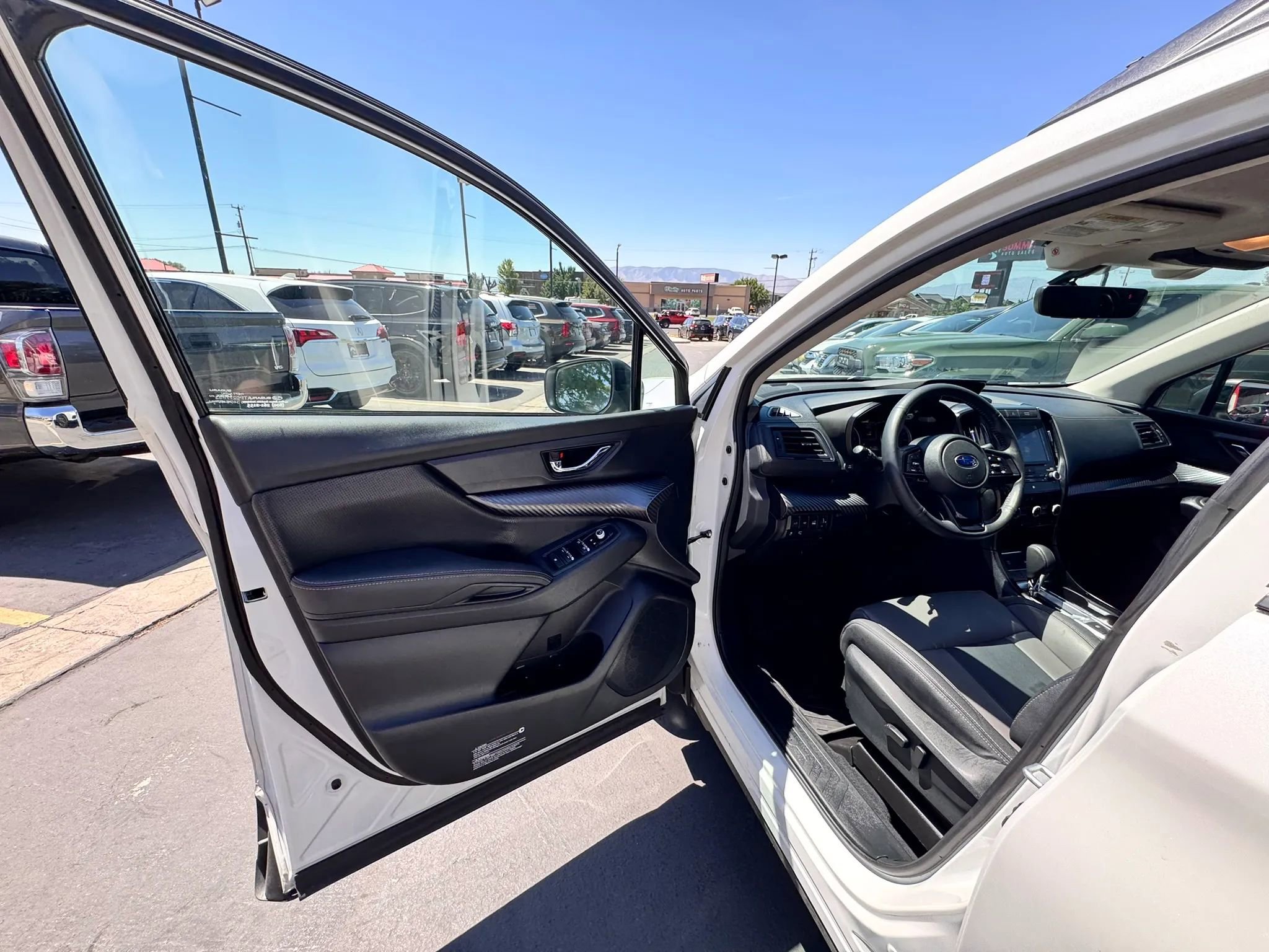 Used 2022 Subaru Ascent Onyx Edition image 10