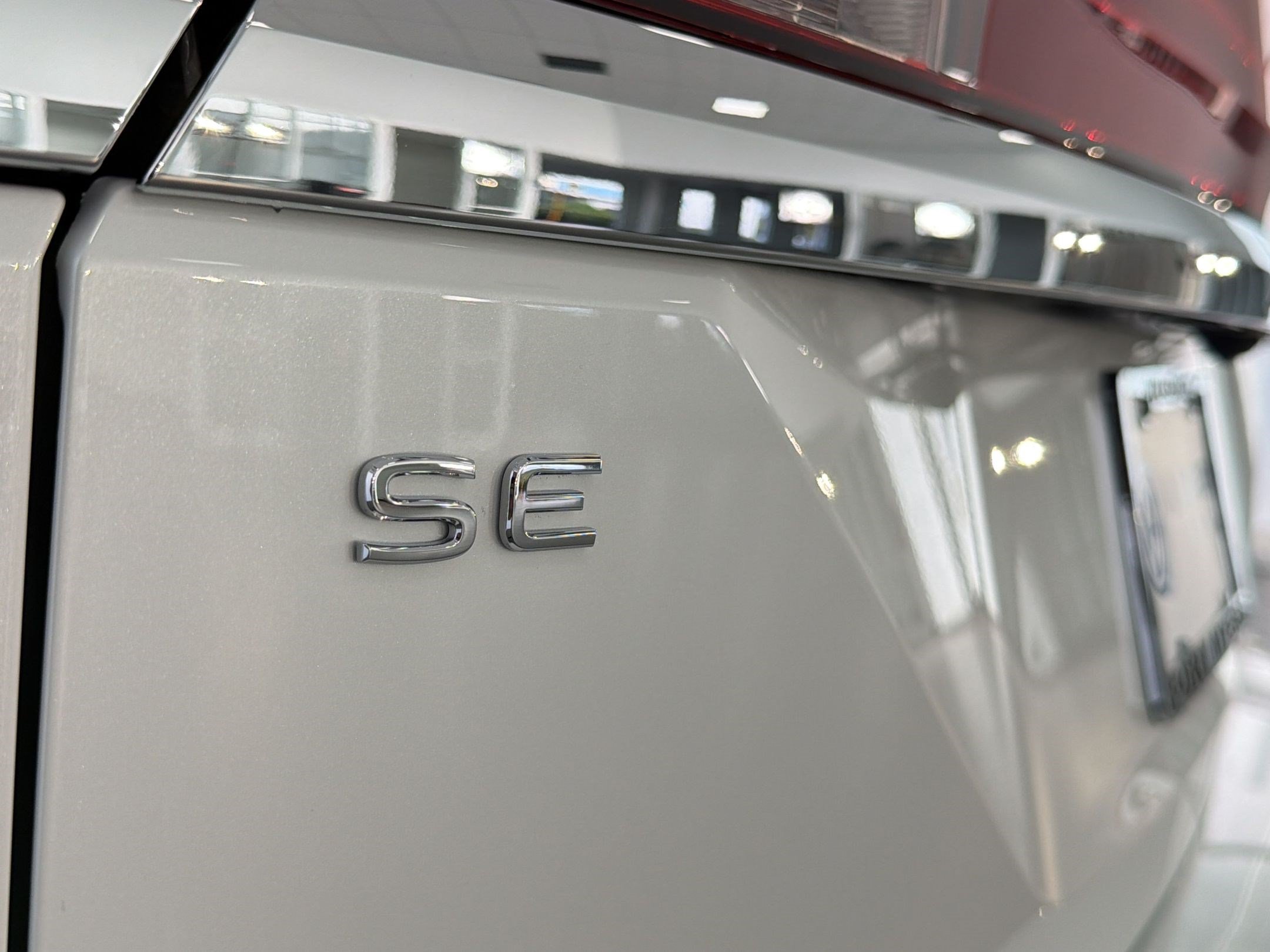 New 2026 Volkswagen Atlas SE FWD image 37