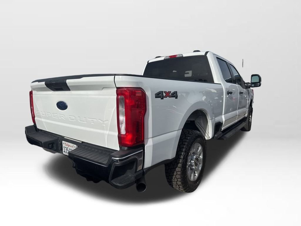 Certified 2024 Ford F250 XLT image 4