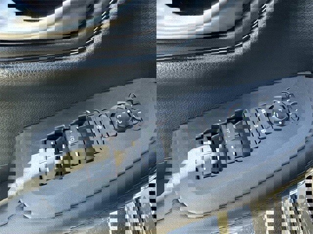 New 2026 Honda HR-V LX image 12