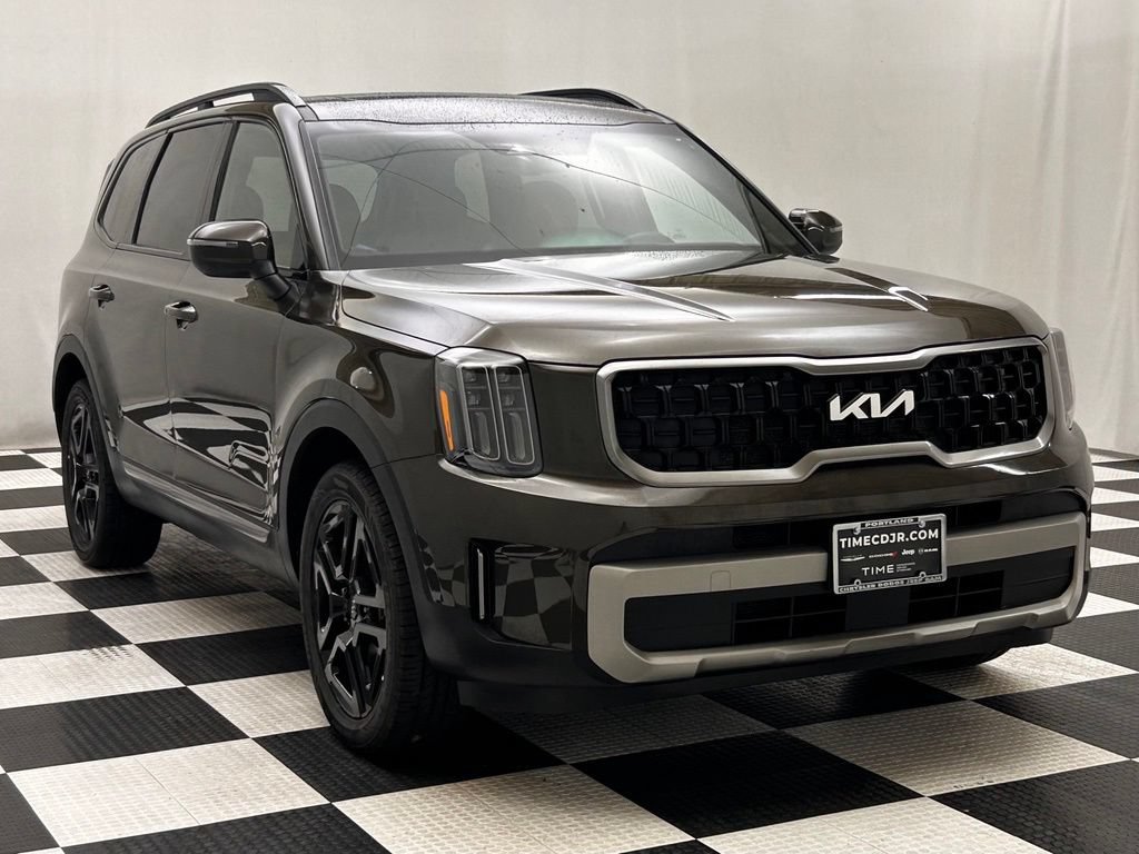 Used 2023 Kia Telluride EX X-Line AWD/4WD image 2
