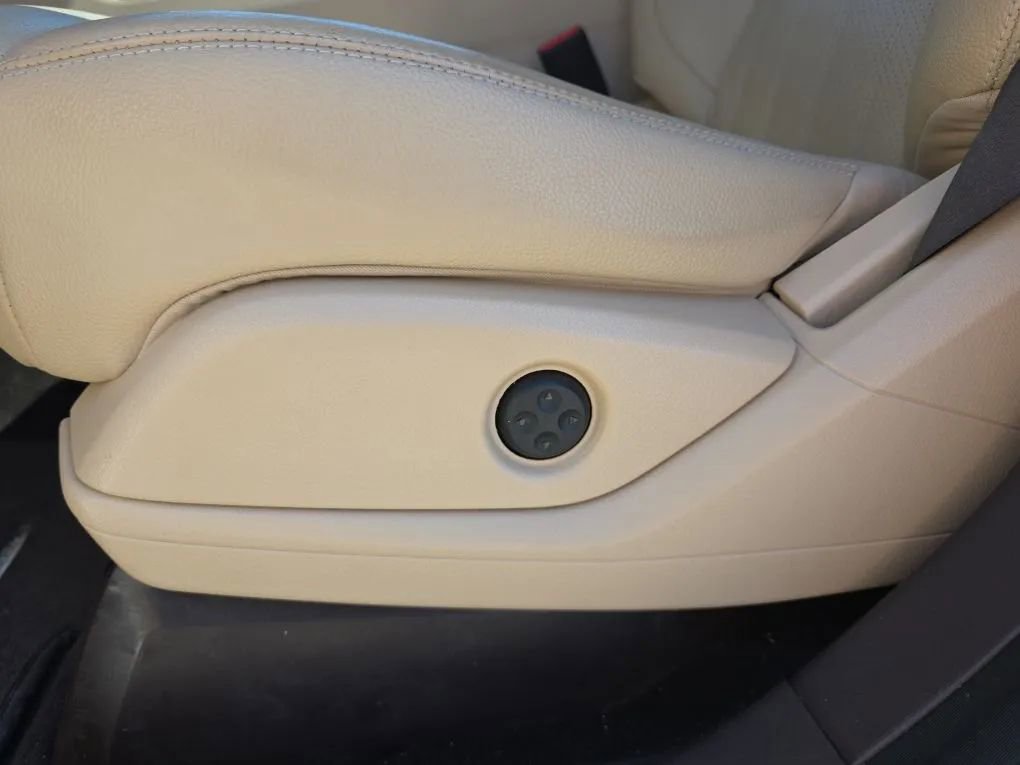 Used 2016 Mercedes-Benz GLE 350 4MATIC image 16