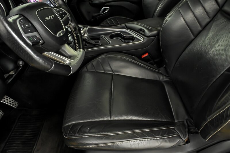 Used 2017 Dodge Challenger SRT RWD image 15