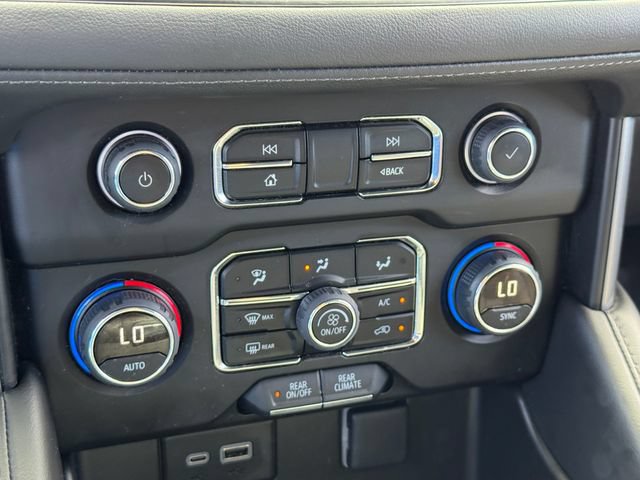 Certified 2024 Chevrolet Suburban LS RWD image 18