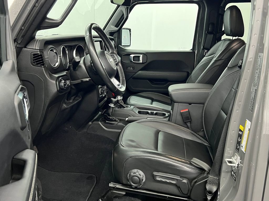 Used 2022 Jeep Gladiator Overland w/ Popular Equipment Package image 4