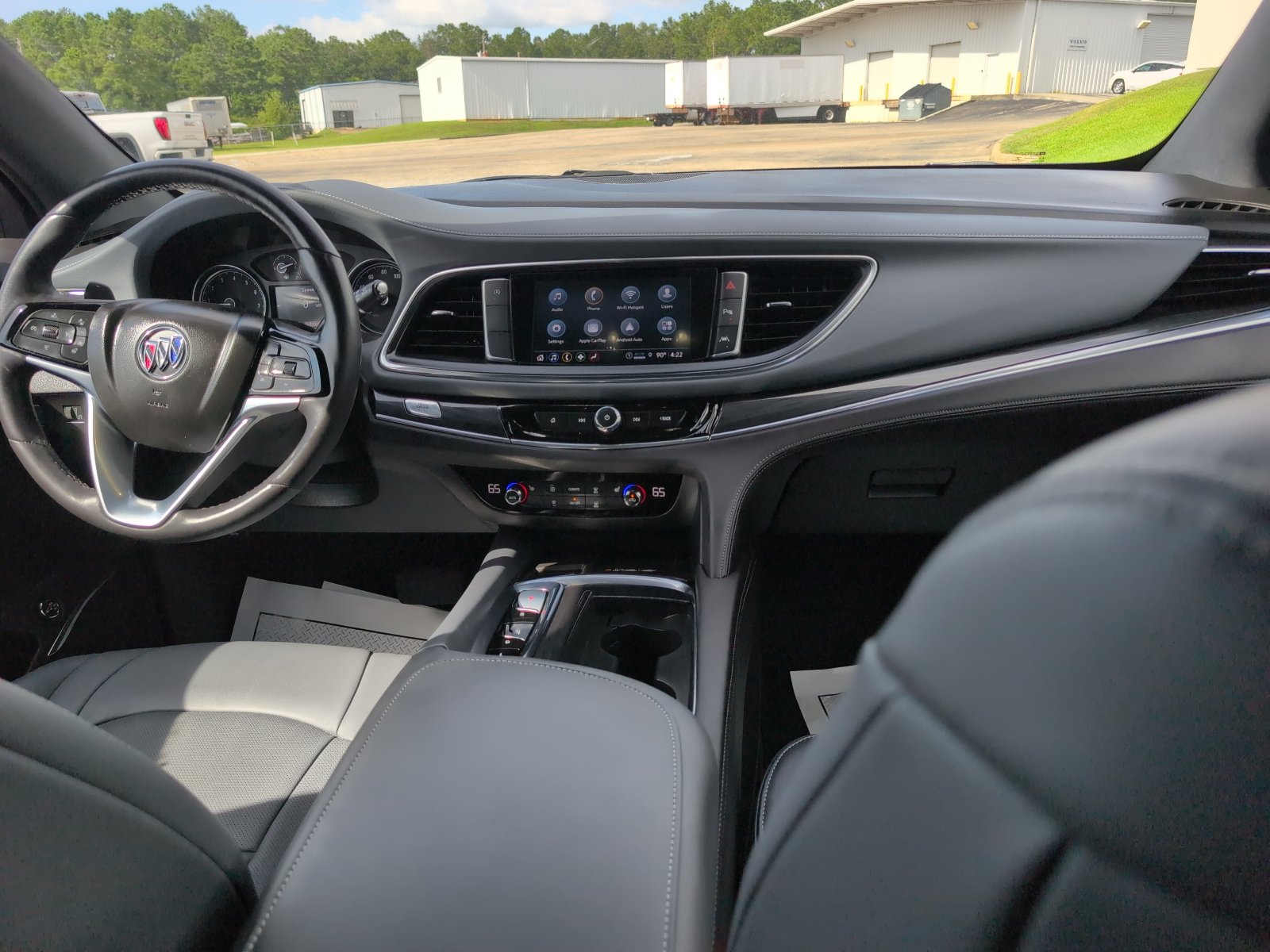 Used 2023 Buick Enclave Essence w/ Experience Buick Package FWD image 17