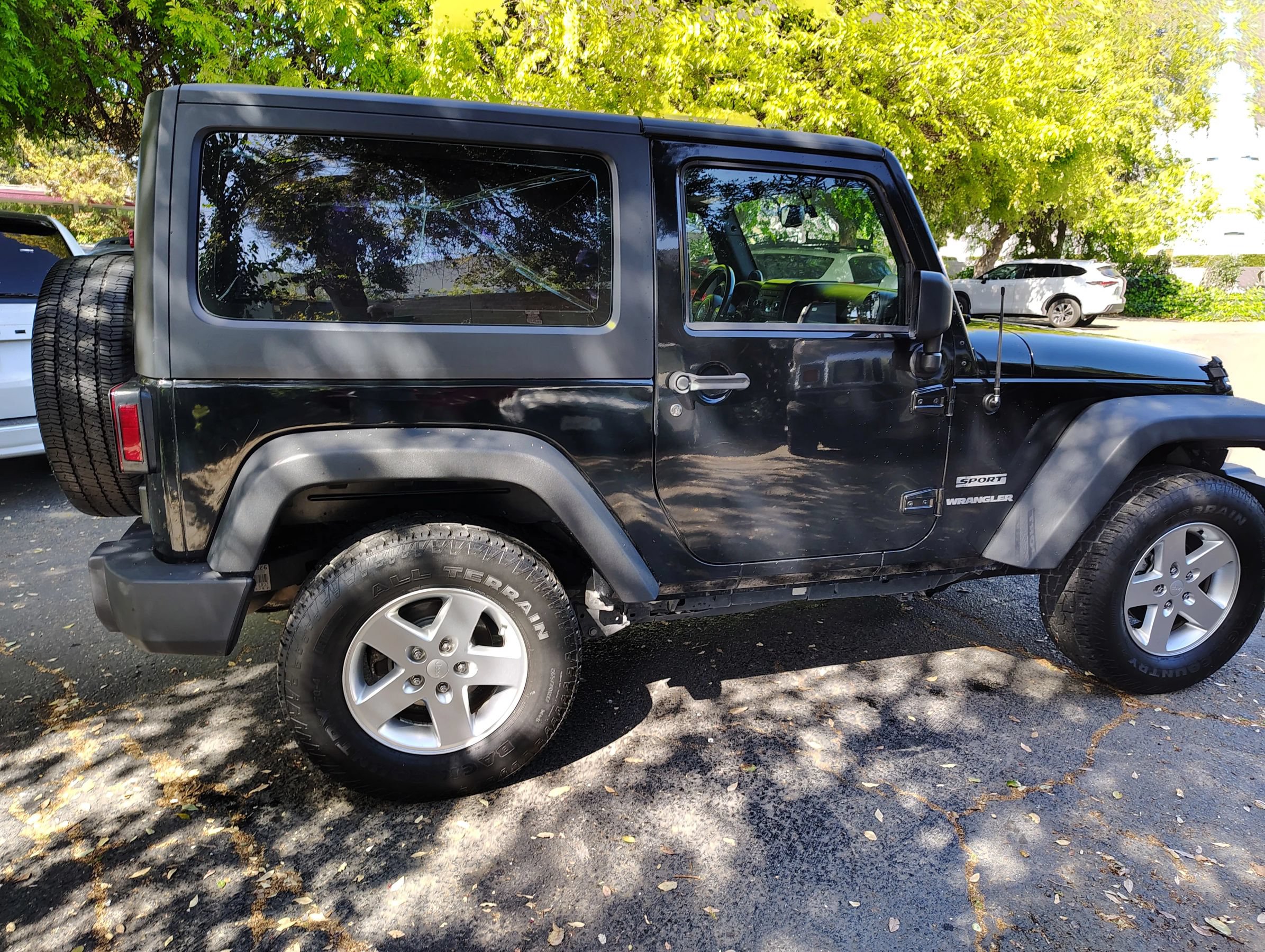 Used 2014 Jeep Wrangler Sport w/ Quick Order Package 24S AWD/4WD image 13
