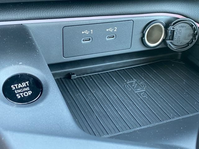 New 2026 Nissan Sentra SR w/ SR Premium Package FWD image 18