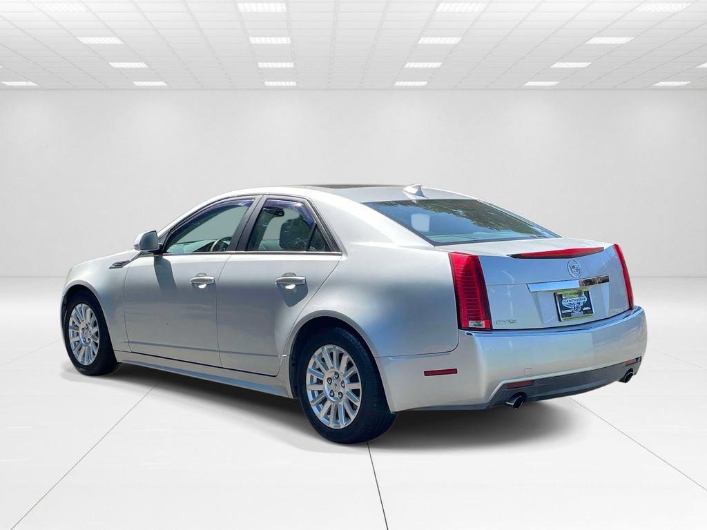 Used 2010 Cadillac CTS Luxury RWD image 4