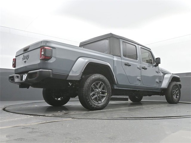 New 2025 Jeep Gladiator Sport image 51