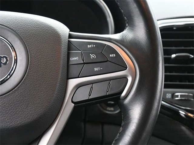 Used 2022 Jeep Grand Cherokee Laredo X image 29