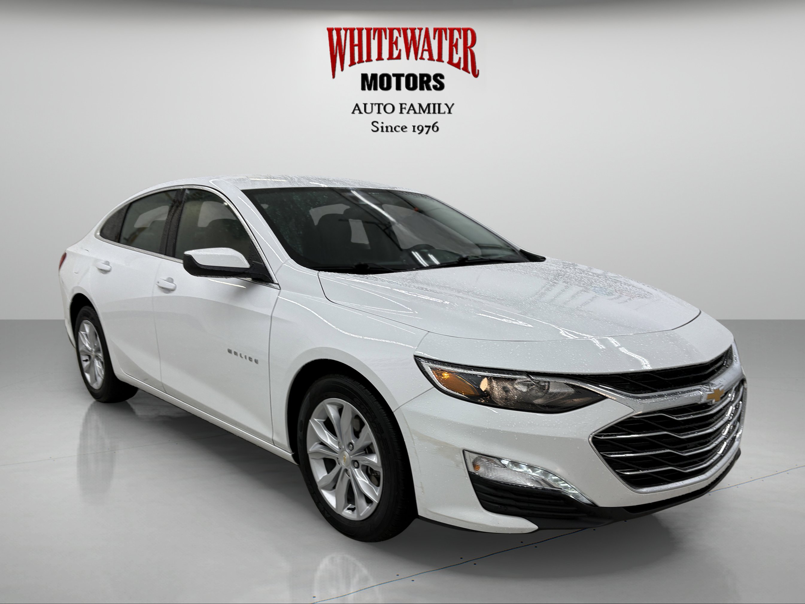 Used 2025 Chevrolet Malibu LT FWD image 5