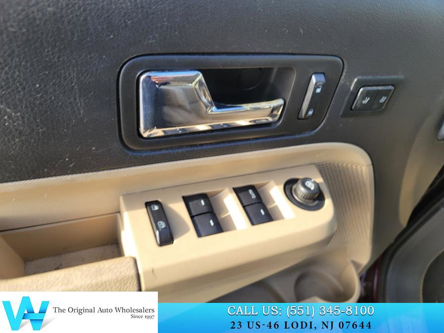 Used 2010 Ford Edge Limited image 10