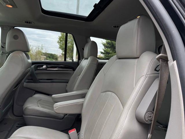 Used 2017 Buick Enclave Leather AWD/4WD image 12