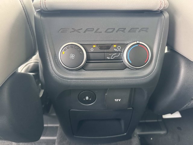 New 2026 Ford Explorer Active w/ Active Comfort Package RWD image 17