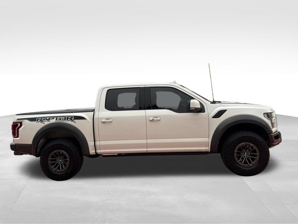 Used 2019 Ford F150 Raptor w/ Equipment Group 802A Luxury AWD/4WD image 9