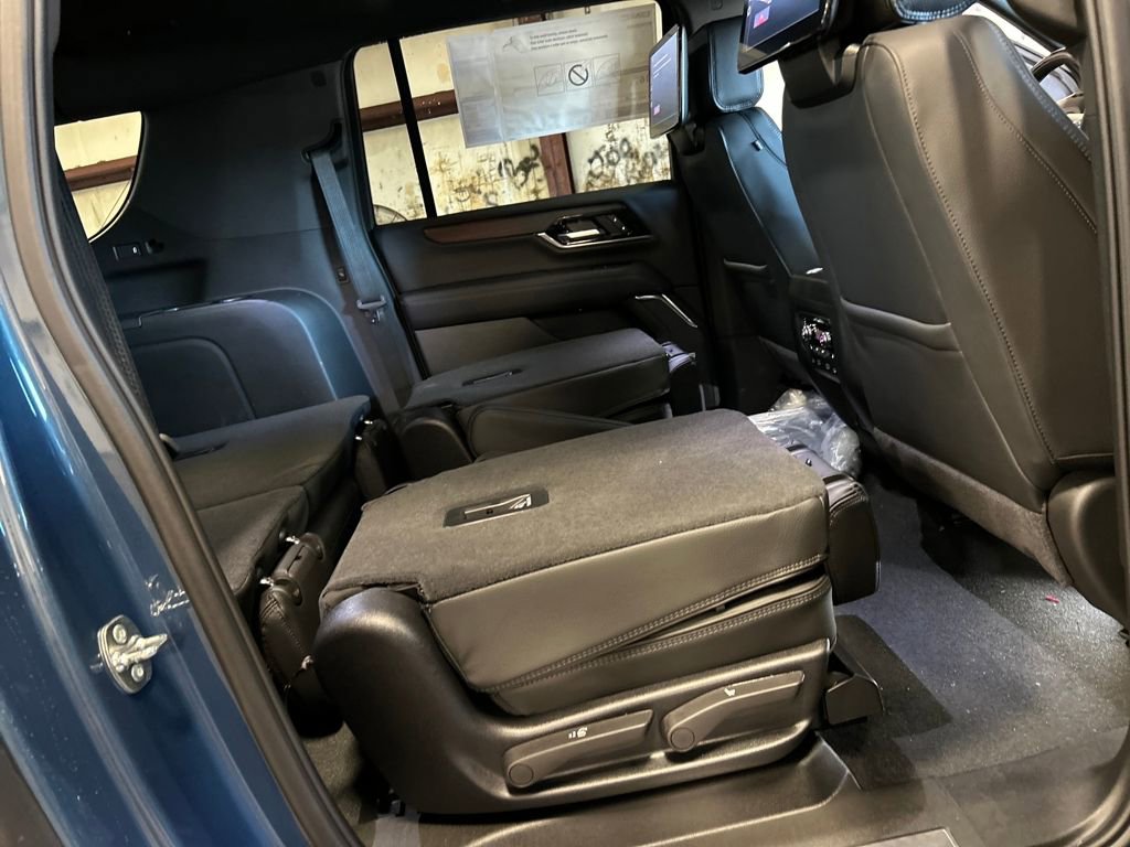 New 2026 GMC Yukon XL Denali image 41