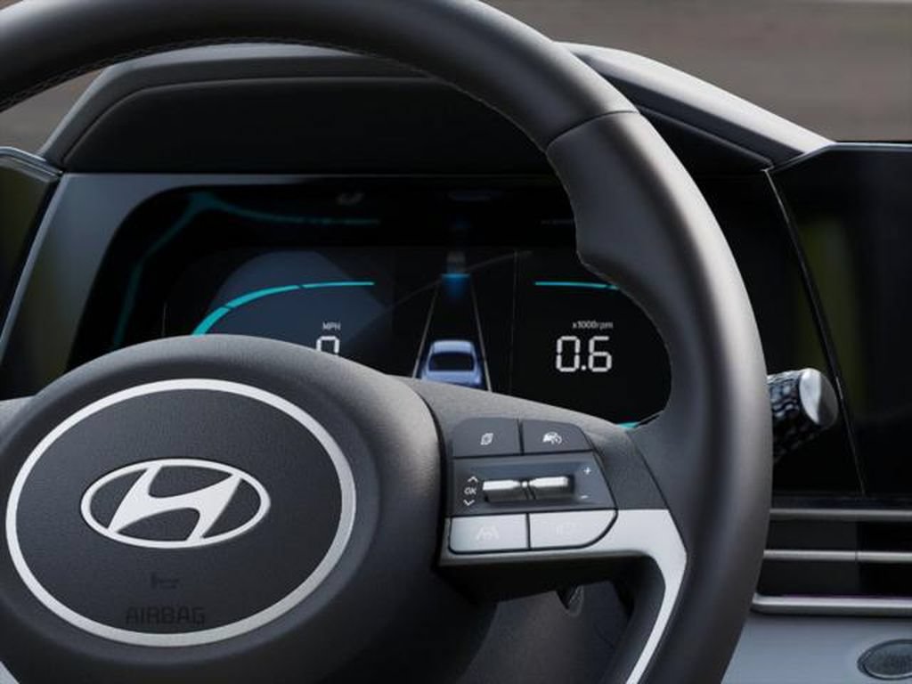 New 2026 Hyundai Elantra SEL Sport FWD image 14
