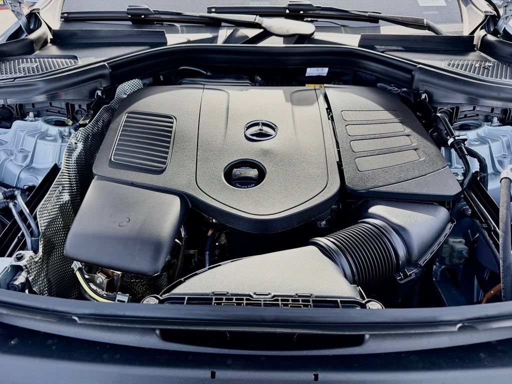 Certified 2026 Mercedes-Benz GLC 300 4MATIC image 33