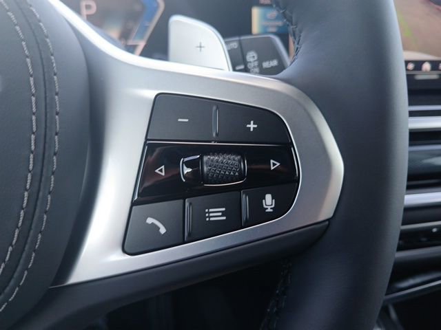 New 2026 BMW X5 xDrive50e image 27