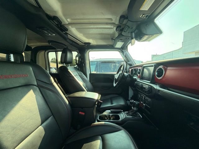 Used 2022 Jeep Gladiator Rubicon w/ LED Lighting Group AWD/4WD image 14