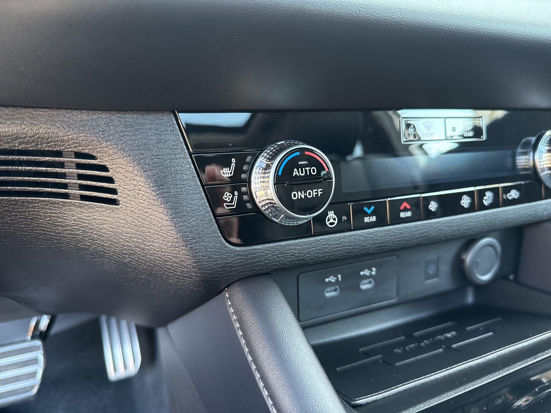 New 2026 Mitsubishi Outlander SEL FWD image 7