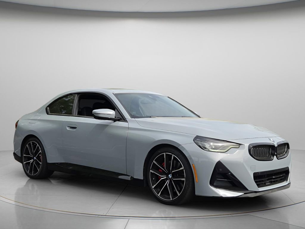 Used 2024 BMW 230i Coupe w/ Premium Package image 9