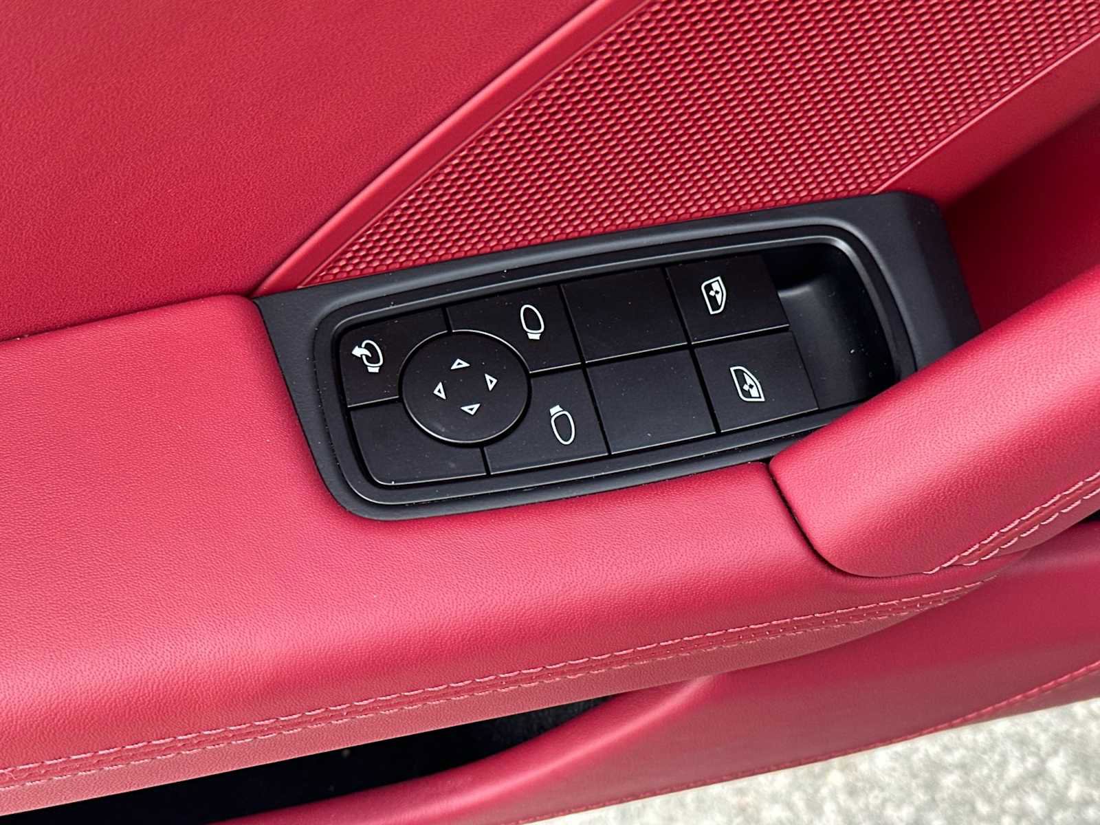 Certified 2025 Porsche 911 Carrera RWD image 12