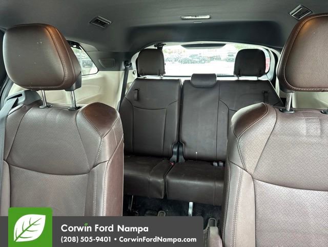 Used 2021 Toyota Sienna Platinum FWD image 13