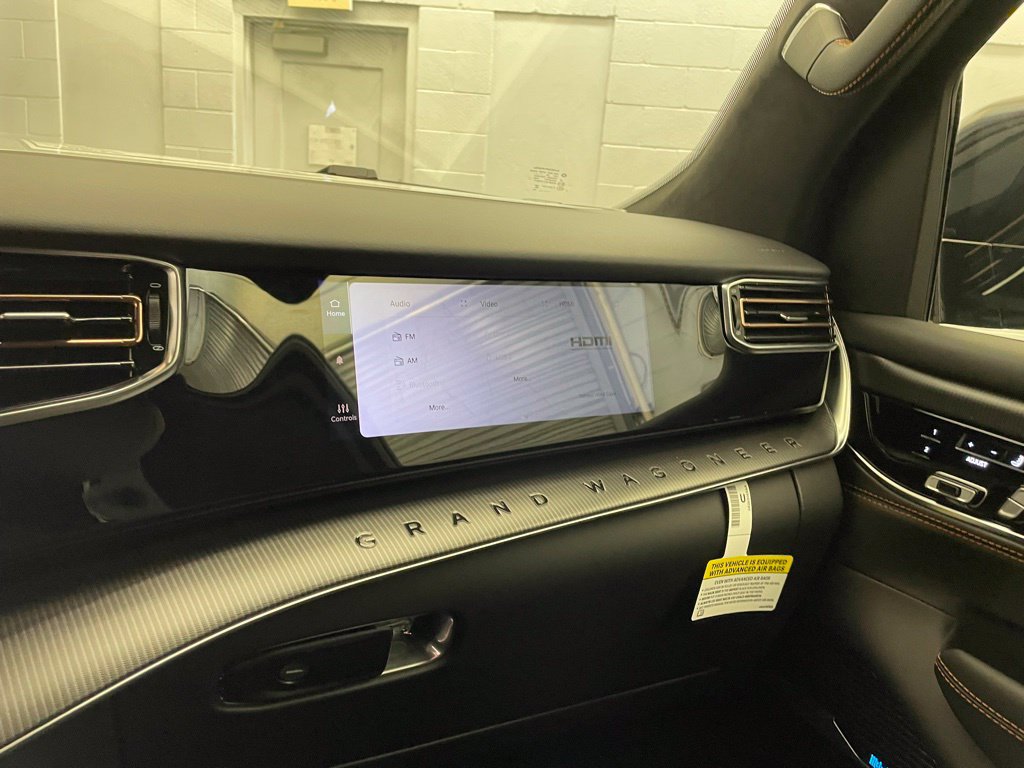 New 2026 Jeep Grand Wagoneer Summit AWD/4WD image 18