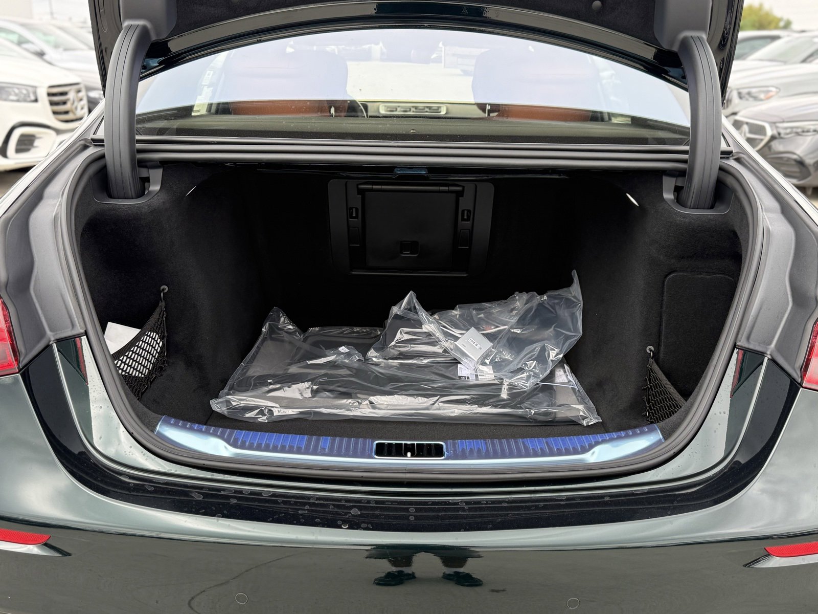 New 2026 Mercedes-Benz S 580 4MATIC Sedan image 13