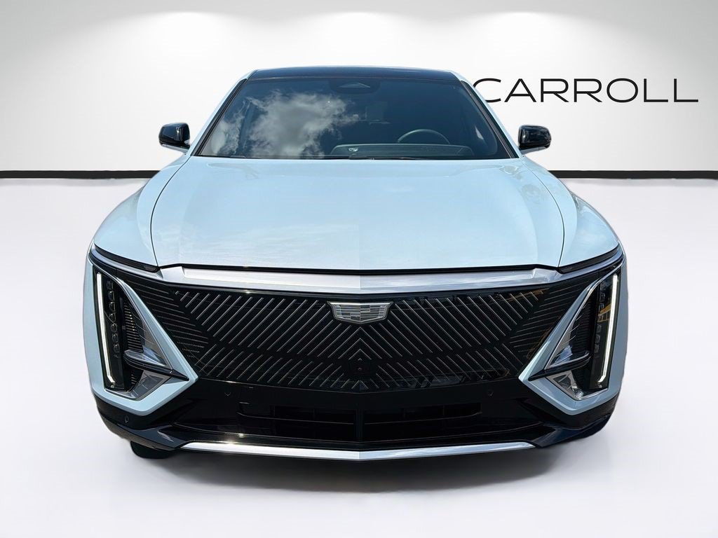 Certified 2024 Cadillac Lyriq Tech w/ Driver Assist Package RWD image 7