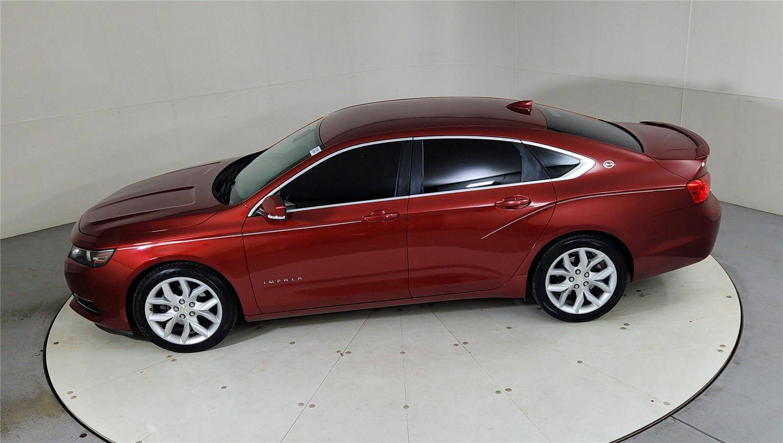 Used 2015 Chevrolet Impala LT image 16