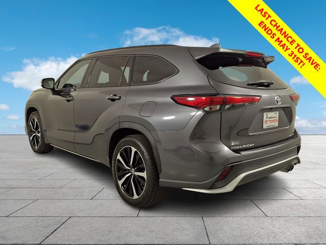 Certified 2021 Toyota Highlander XSE AWD/4WD image 5