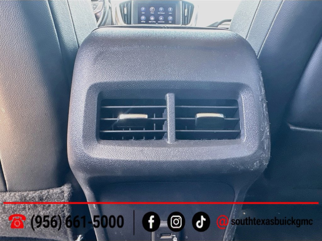 Used 2022 GMC Terrain SLT w/ LPO, 'HIT The Road' Package FWD image 22