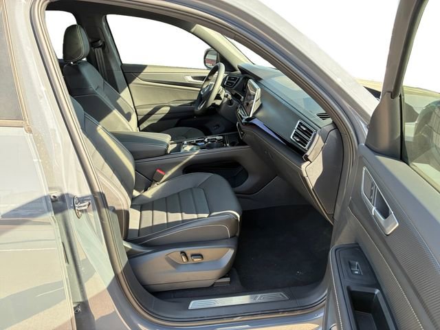 New 2026 Volkswagen Atlas Cross Sport SEL R-Line image 15